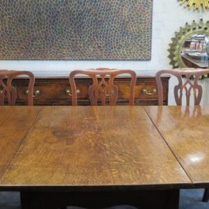 An exceptional early 19th Century English country oak gate leg dining table of large proportion - CPN500