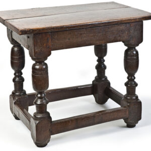 Late 17th Century English oak side table - UK1141
