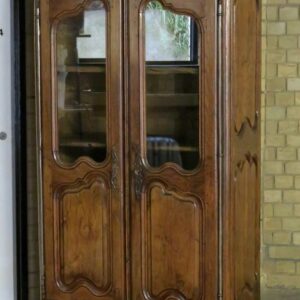 Late 18th Century French Oak Armoire of unusually small proportions CFO750