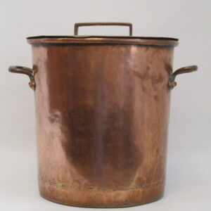 Large 19th Century English Copper lidded Cauldron