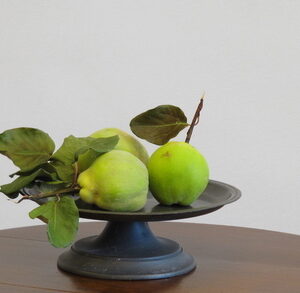 18th Century English pewter tazza on stepped base - AA1451