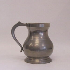 An unusually large 20th Century English pewter tankard - CBES72