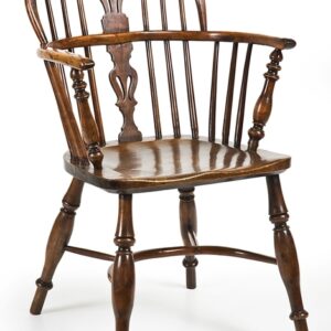 An early 19th Century English yew wood low-back Windsor armchair - AA1411
