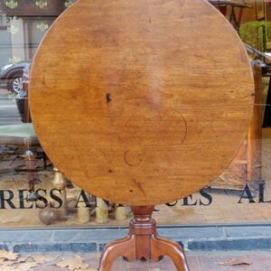 George III English faded mahogany wine table of large proportions - CCC500