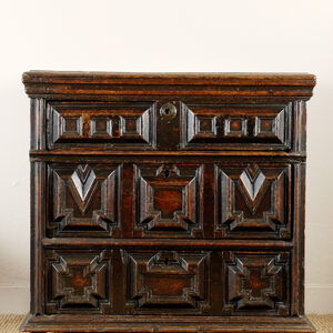 17th Century English oak chest of drawers