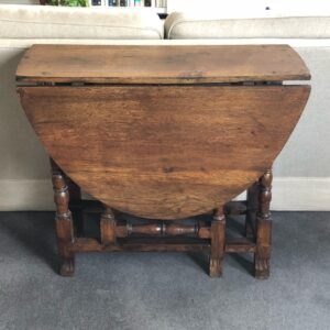 Early 19th Century English Oak Gate-Leg/Sofa Table