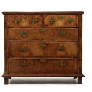 An 18th Century English country walnut, oak and beech chest of drawers - UK1820