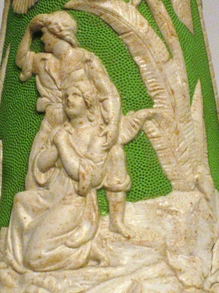 19th Century English Wedgewood style relief moulded green and white stoneware jug - AA1190 - Image 3