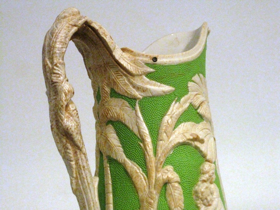 19th Century English Wedgewood style relief moulded green and white stoneware jug - AA1190 - Image 6