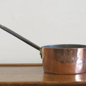 Copper with iron handled cooking pot               - CBE701