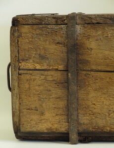 A 17th Century English oak iron strapped gun casket - AA1665