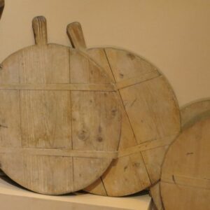 Four First half 19th Century French pine cheese boards - AA1935-4