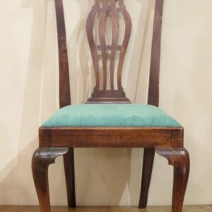 An exceptional late 18th Century English elm country Chippendale occasional chair - CGS900