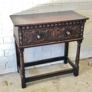 Last Quarter 19th Century English Oak Elizabethan Style Side Table AA1947a