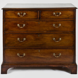 An Important Late 18th Century English Yew Wood Chest Of Drawers - UK1128
