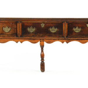 An early 18th Century English oak low dresser - UK1784