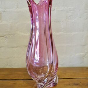 Chic Vintage Pink Glass Vase - Vase en Verre Rose Vintage - France Belgique
