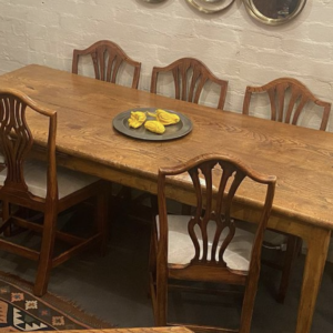 French figured Elm, two plank Farmhouse table with six English Elm country Hepplewhite dining chairs