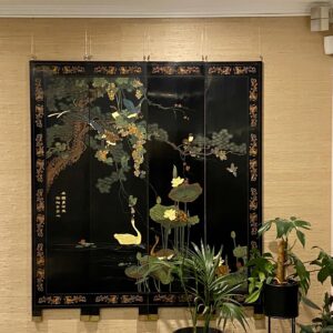 Dressing customers walls, first peices.