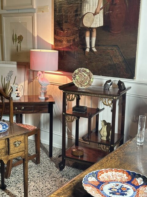 Rare 19th century French solid kingwood 'whatnot' - Image 19