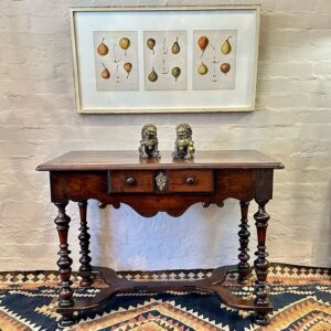 A few details I’d like to share while waxing in the showroom..