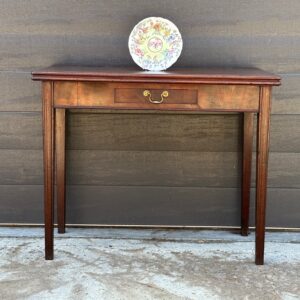 Last quarter 18th century English tea/card table.